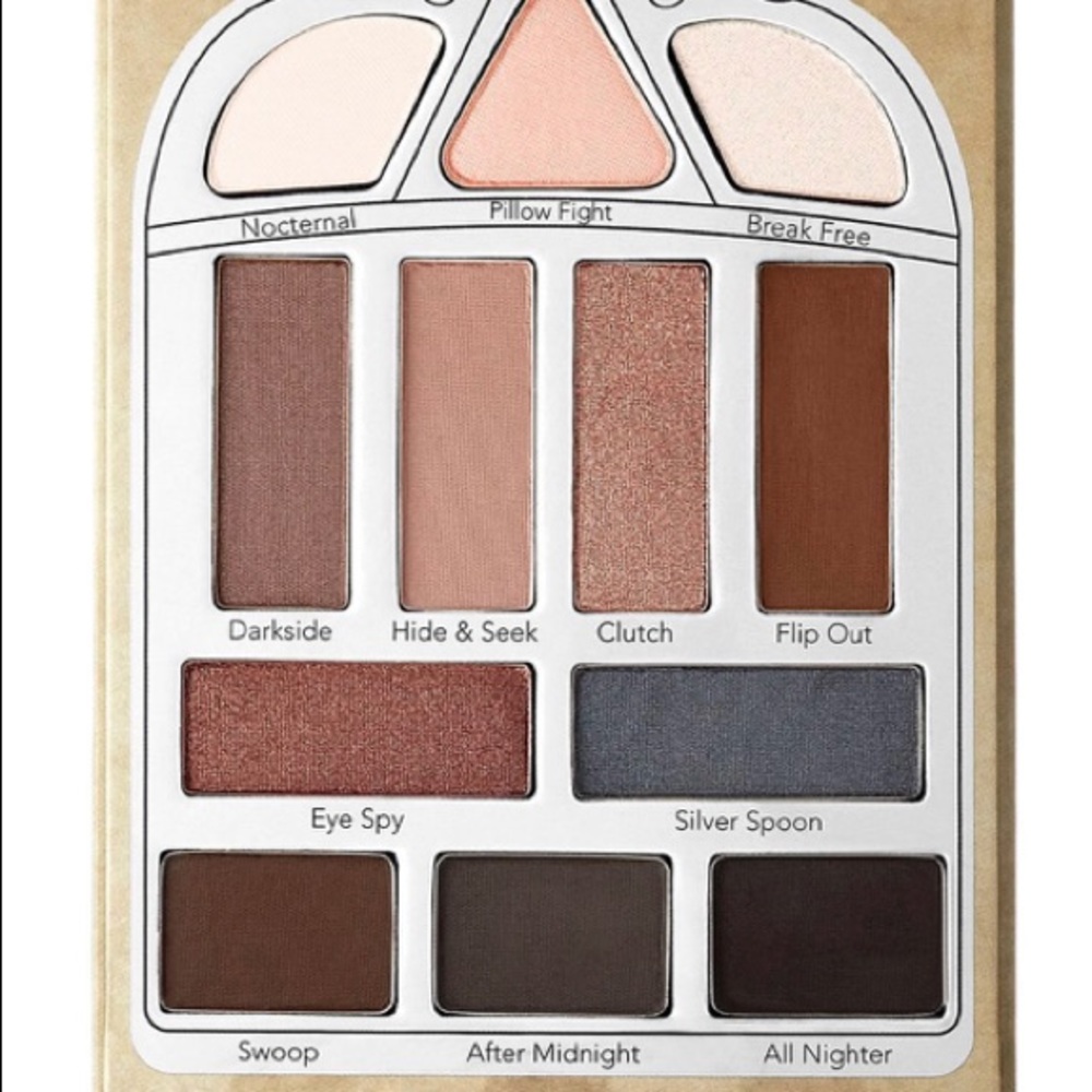 NIGHTINGALE SMOKEY EYESHADOW PALETTE